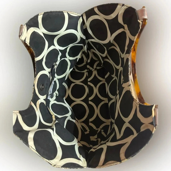 MUDPIE ~ oversized paisley print tortoise shell handle, quality construction. - Picture 4 of 9